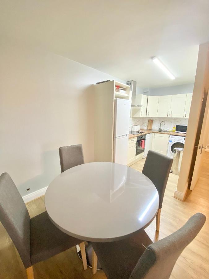 Lovely 2 Bedroom Apartment In Dublin City Exterior photo
